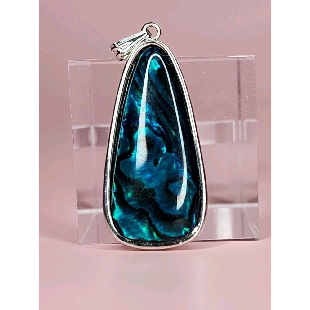 ABALONE SHELL TAPERED OVAL TEARDROP BLUE GREEN TURQUOISE PENDANT CHARM SILVER